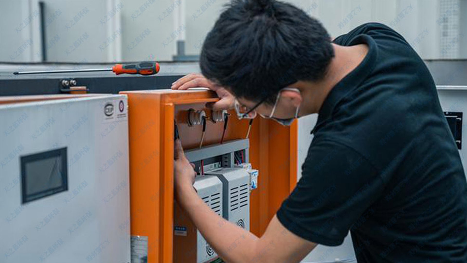 油煙凈化器耗電量大嗎？